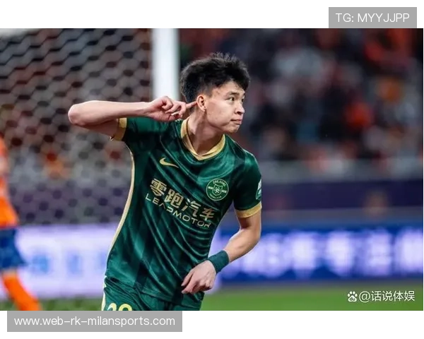 “中国足球运动员海外表现令人瞩目”，中国足球海外球员名单