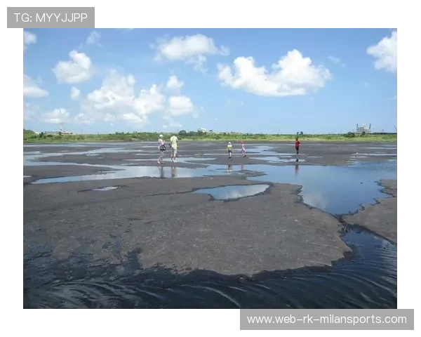 多巴哥国际沙滩运动挑战赛盛况空前，多巴哥的首都